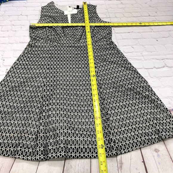 NWT J. Crew Women Contrast Eyelet Sleeveless Mini Dress Size 12 M089 -12 - Picture 2 of 12
